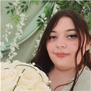 Cours de soutient et aide aux devoirs. Je parle couramment avec des anglais depuis plus 4 ans avec des cours supplémentaire